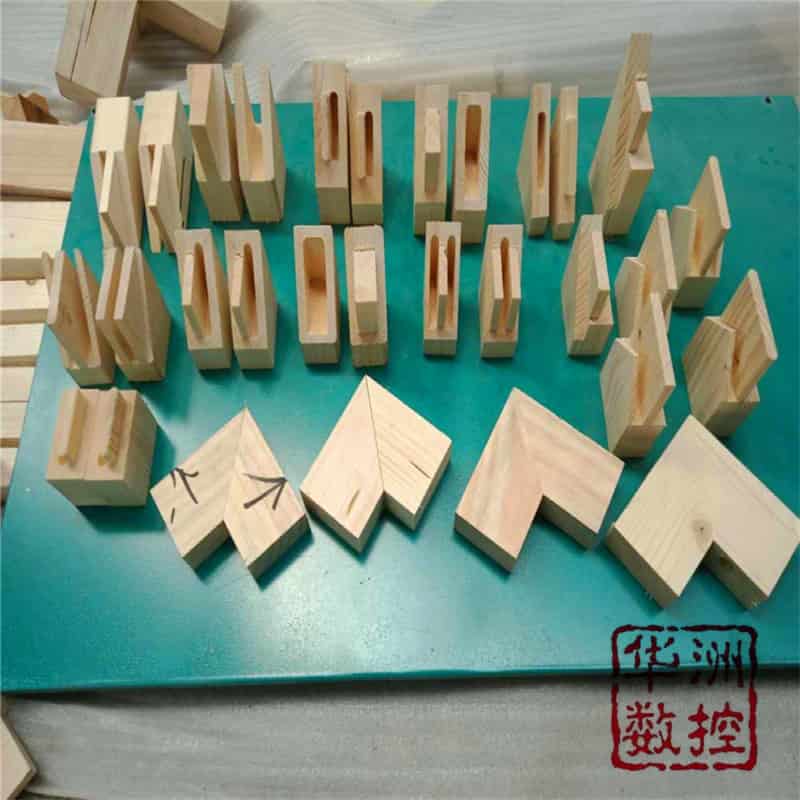 數控木工卯榫機的兩種結構3.jpg