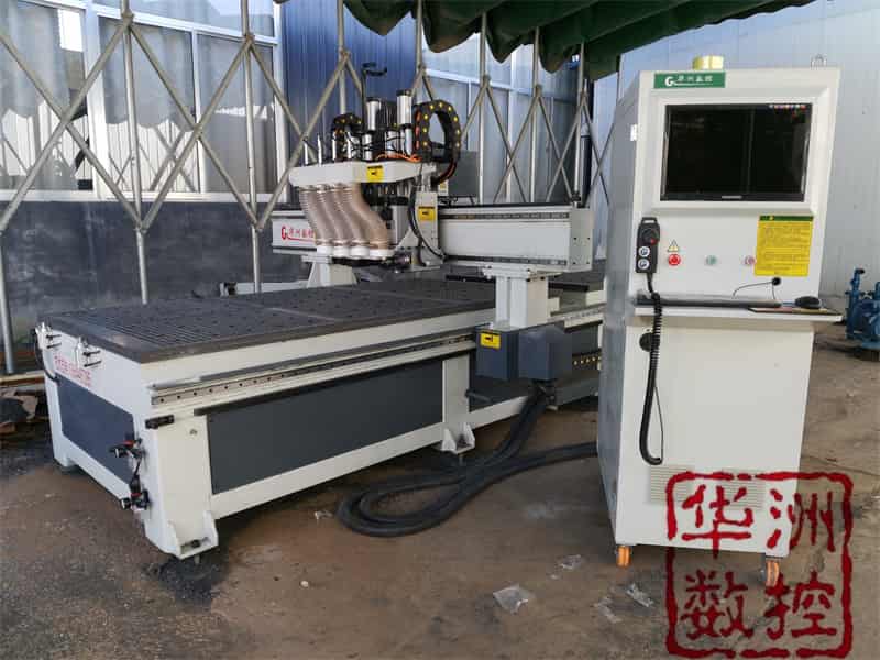 開料機 (4).jpg