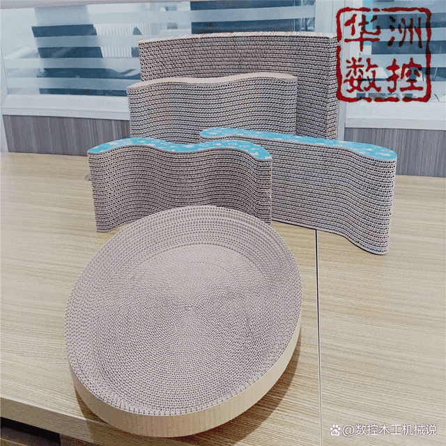 數(shù)控貓抓板線鋸機(jī)：為貓咪的快樂“量身定制”_華洲數(shù)控發(fā)布